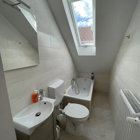 2-zimmer Im Dg Eines Zweifamilienhauses * Muehlheim am Main